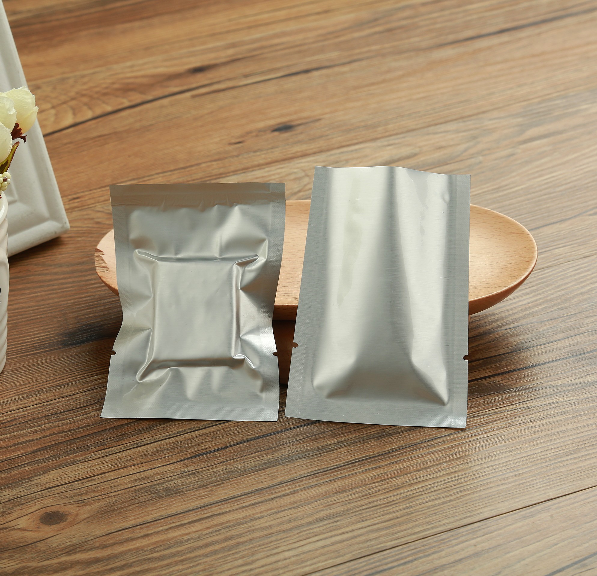 纯铝箔袋10*15厘米(可抽真空铝箔袋r肉类食品袋、包装袋)塑料袋在类目 电子词典/电纸书/文化用品, 印刷制品, 其它包装袋中 - 来自Buy2taobao.com提供专业的淘宝代购服务