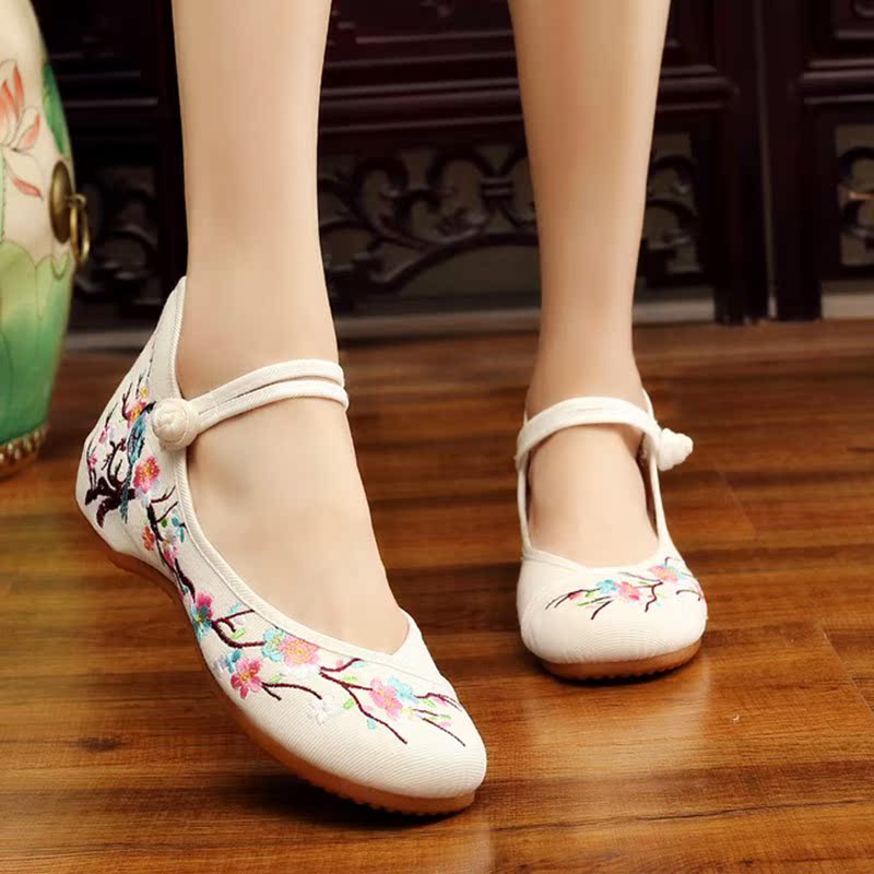 ancient costume Hanfu shoes Chinese style Retro Embroidery perform With slope student Versatile Antiquity Embroideryin the Women's clothing/Boutique , Costume/National costume/Stage costumes , National costume/Costumes category - from Buy2taobao.com to provide professional Taobao agent buy service