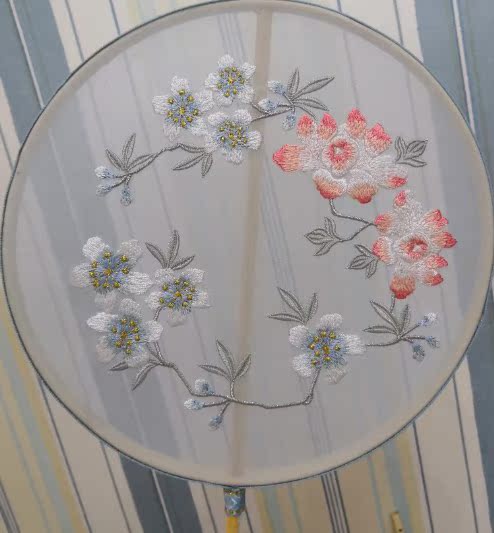 Fly Embroidery Antiquity Long handle circular fan Hanfu Accessories Fanin the Toy/Childs/Puzzle/Building block/Model , Handmade/Creative DIY , Other handmade category - from Buy2taobao.com to provide professional Taobao agent buy service