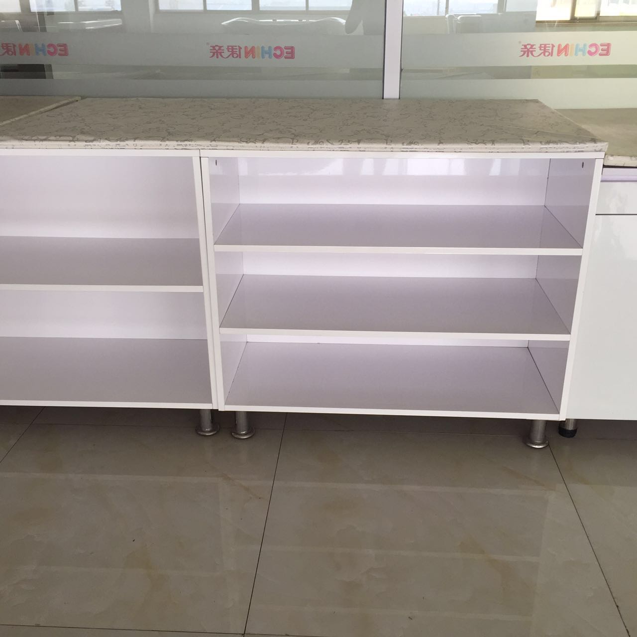 撫觸專用的 台子 寶寶專用撫觸台在類目 玩具/童車/益智/積木/模型, 游泳池/戲水玩具, 游泳池中 - 來自Buy2taobao.com提供專業的淘寶代購服務