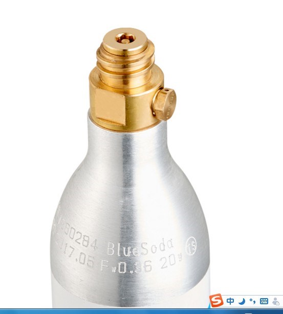 一哥接头气泡机 苏打水机二氧化碳充气瓶专用CO2气瓶0.6L带塑料盖在类目 厨房电器, 商用厨电, 冷饮/饮料机中 - 来自Buy2taobao.com提供专业的淘宝代购服务