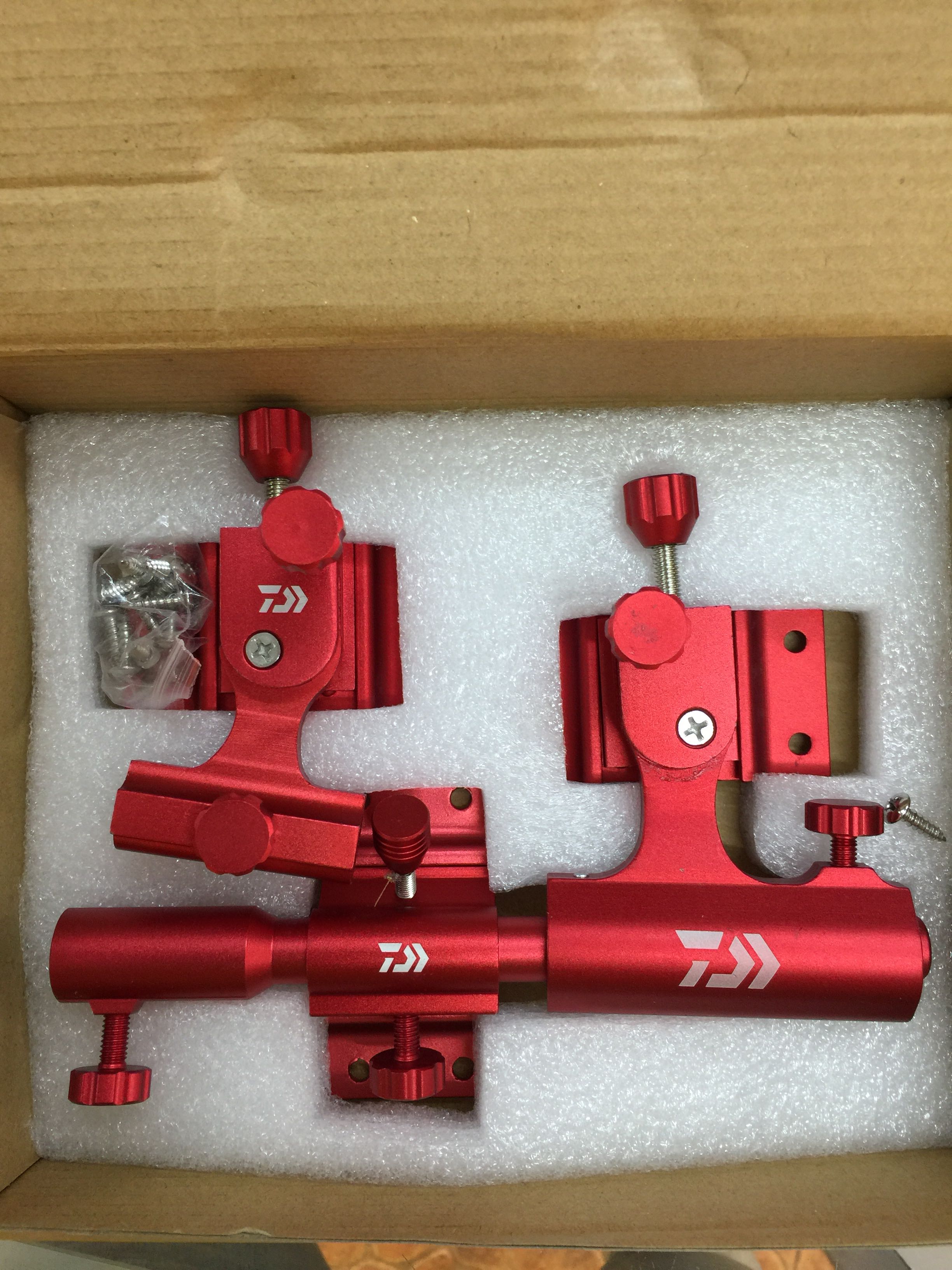 Angling box Fishing Three-piece Suite Titanium magnesium alloy parts Bracket Battery Rack Angling boxin the Outdoor/Mountaineer/Camping/Travel Goods , Fishing equipment , Fishing box category - from Buy2taobao.com to provide professional Taobao agent buy service