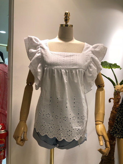 七彩家韩国东大门代购19夏KNOCK-L镂空花朵方领荷叶边飞袖娃娃衫3|ruв категории Женская одежда, кружева свитер/шифон рубашка - от Buy2taobao.com для оказания профессиональной услуги покупки агента Taobao