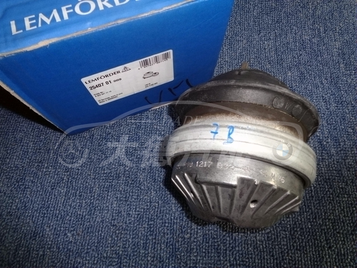 奔驰W220W211W221 S350 S320 S500 E240 E280发动机机脚胶在类目 汽车/用品/配件/改装, 汽车零配件, 其它汽车内部配件中 - 来自Buy2taobao.com提供专业的淘宝代购服务