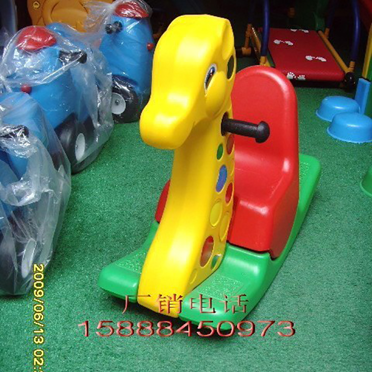 Nursery rocking horse Wagging deer Single Tricolor animal Rocking Horse Children's rocking horse Rocking Horse Child Carein the Toy/Childs/Puzzle/Building block/Model , Outdoor sports/Leisure/Traditional toys , Rocking Horse category - from Buy2taobao.com to provide professional Taobao agent buy service