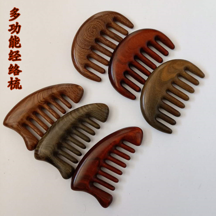 红木梳子按摩大齿宽齿加厚檀木梳便携随身刮痧经络梳家用在类目 家庭/个人清洁工具, 个人洗护清洁用具, 梳子/便携用镜, 梳子/化妆梳/按摩梳中 - 来自Buy2taobao.com提供专业的淘宝代购服务