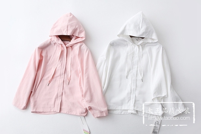 JW80327 户外休闲款 简约有型 连帽宽松蝙蝠袖女士外套上衣