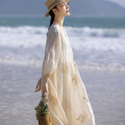 夏宽松(夏宽松)苎麻高端重工，刺绣法式v领旅游优雅仙气白色连衣裙长款度假