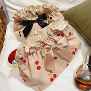 原创化妆包可爱樱桃便携手包蝴蝶结珍珠拉链大容量收纳袋高级感女