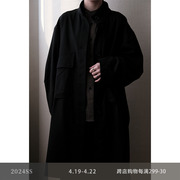 toughsen黑色精纺羊毛立体双袋弧形，袖质感廓形立领风衣