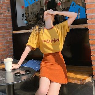 网红盐系炸街小个子穿搭黄色短袖t恤半身短裙显瘦两件套装女夏季