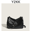 k2yy女包2022黑色摇滚软质，单肩斜挎包高级感菱格链条，包流浪(包流浪)包