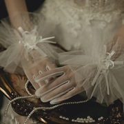 2022婚纱手套短款有指透明纱网袖套蕾丝花边白色手袖新娘婚礼手套