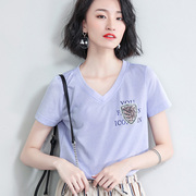 自由呼吸时尚v领气质，短袖t恤女夏装2022韩版学生短款宽松上衣