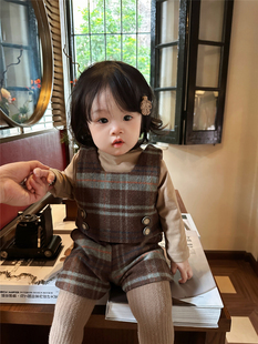 韩系潮童装冬季女童复古毛呢套装，洋气婴童宝宝格子坎肩马甲+短裤