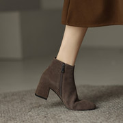 欧美女短靴中跟磨砂，40-43大码秋冬靴，时装靴单靴大号拉链女靴