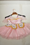 舞台儿童礼服粉色公主，裙摆短款芭比裙，芭蕾舞裙处理华丽