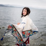 民族风刺绣丝巾女夏季沙漠旅游防晒披肩新疆西藏旅游围巾红色纱巾