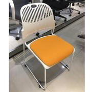 无扶手白色塑料椅子办公室简约职员会议椅可叠放学生培训椅电脑椅