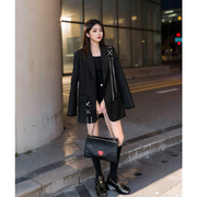 黑色西装外套女秋冬设计感小众炸街气质，宽松小个子休闲西服