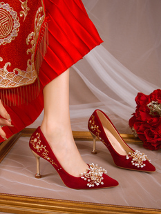 小众婚鞋女细跟2024红色刺绣高跟鞋不累脚婚纱两穿秀禾新娘鞋