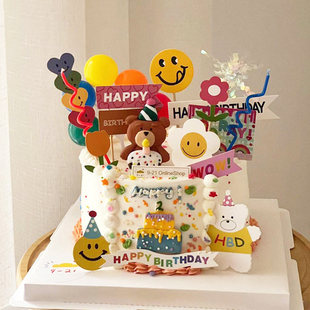 韩式ins风软陶吹蜡烛小熊蛋糕，装饰卡通小花，派对插件生日甜品摆件