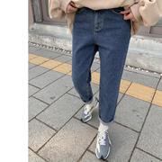 韩国特大码女装胖mm冬装，时尚纯色中腰显瘦薄绒牛仔裤1217
