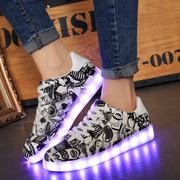 2023韩版鬼步鞋男女同款板鞋，充电发光鞋，夜光led亮灯休闲鞋女