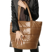 欧美时尚女包尼龙包防水(包防水)单肩包手提轻便大包，羽绒包棉包太空包双11