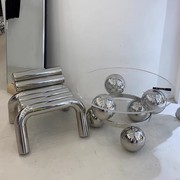 大师设计镜e面不锈钢网红凳子椅子家用创意玻璃茶几现代亚克力桌