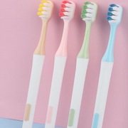 可诺微感丝清洁牙龈万毛男女通用成人蓝色3D立体分区手动护理牙刷