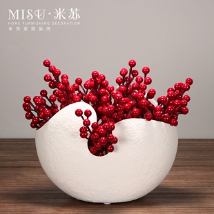 欧式现代仿真红果蛋壳陶瓷花瓶，客厅桌面摆件工艺品摆设创意装饰品