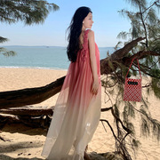极速度假拍照沙滩裙海边粉色渐变吊带海边氛围，感长裙立体绣花超仙