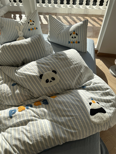 可爱卡通小胖熊猫毛巾绣水洗棉条纹四件套1.5m1.8公寓床单被套三
