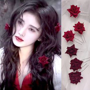 鞠婧祎同款雪地红色玫瑰花朵，发夹写真发饰头饰新娘，u型夹发卡