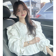 韩国chic春季法式甜美圆领，拼接蕾丝花边，宽松百搭长袖衬衫上衣女