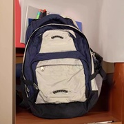 旅行美式双肩包大容量登山包，初高中生书包，男电脑包运动户外背包女
