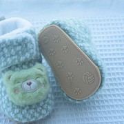 婴儿棉鞋0-1岁加绒加厚冬季新生，不掉鞋软底，可爱保暖6宝宝雪地靴子