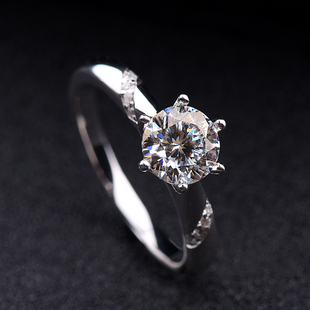 18k金定制(金定制)进口美国莫桑钻石戒指男女，情侣结婚戒指一克拉80分对戒