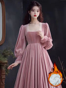 法式赫本风粉色，丝绒连衣裙冬装，2023古着vintage年轻超仙长裙