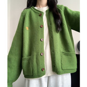 日系复古绿色针织开衫，毛衣外套女春季慵懒宽松风软糯上衣