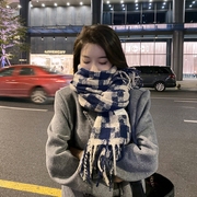 围巾女冬季韩版针织，大格子围脖毛线保暖加厚流苏百搭女士围巾