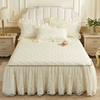 全棉夹棉加厚床裙欧式纯棉床罩蕾丝花边1.5m1.8米纯色简约床盖