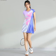 2024羽毛球服裙子，半身裙速干网球运动连衣裙，套装大码防走光