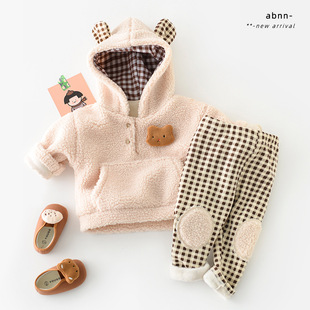 宝宝毛毛卫衣套装秋冬装，婴幼儿卡通连帽，羊羔绒衣服两件套加厚保暖