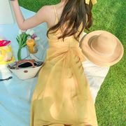 黄色吊带裙超仙女法式气质收腰显瘦长裙夏天海边度假连衣裙沙滩裙
