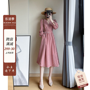 法式红色长袖格子连衣裙女秋2024年小众高级感气质洋气仙女裙
