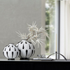 圆形陶瓷花瓶黑白花器现代简约客厅插花电视柜酒柜家居装饰品摆件