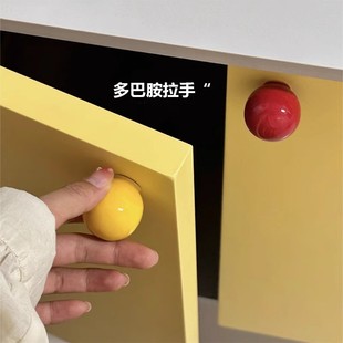 儿童房衣柜拉手日式极简可爱彩色圆球柜子，圆形柜门单孔抽屉把手