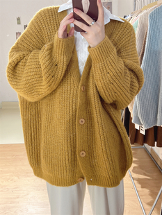 韩国粗针加厚毛衣宽松外套纯色，韩版学院风，气质开衫秋冬保暖针织衫